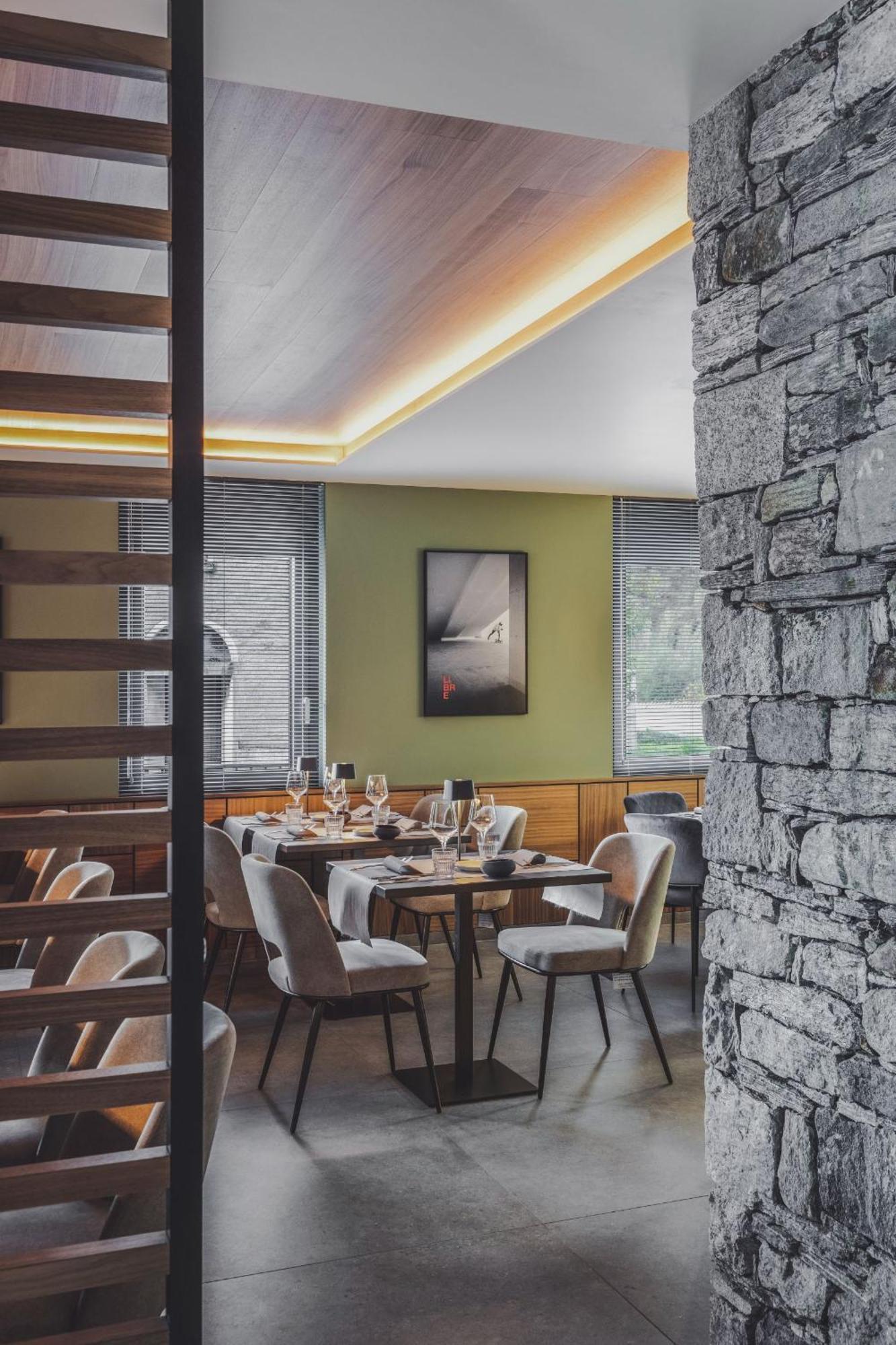 3 Vie Restaurant & Rooms Acquarossa エクステリア 写真